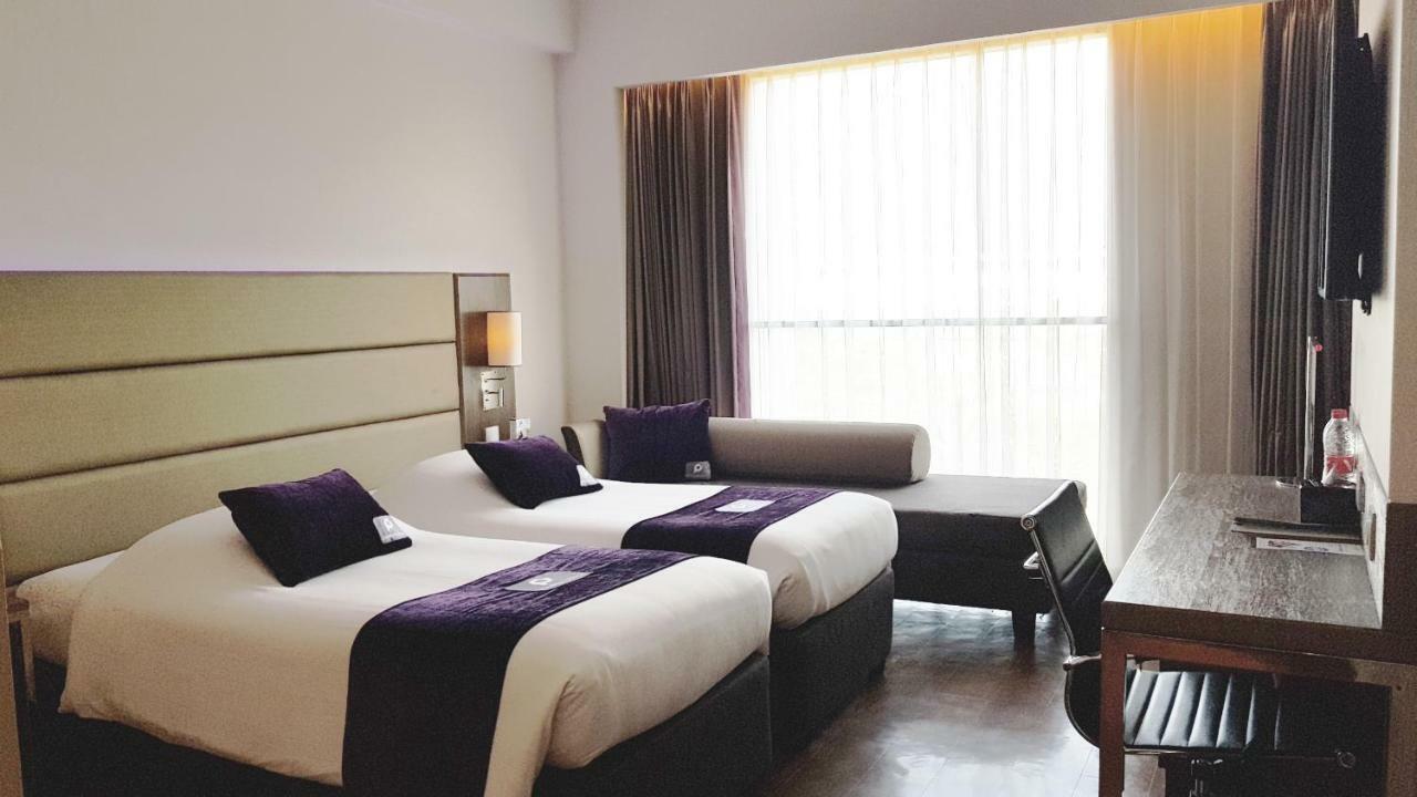 Premier Place Surabaya Airport Sidoarjo Eksteriør billede